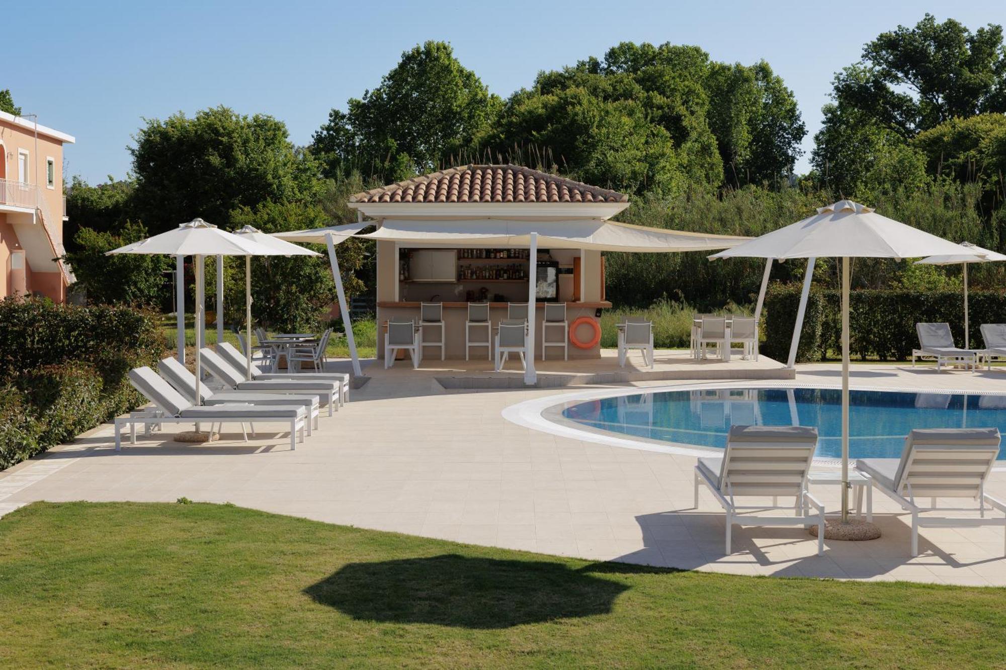 Santos Holidays Dassia  Exterior foto